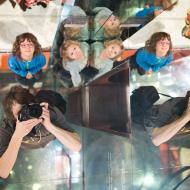 Hádejte, kde se to fotíme?