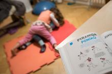 Trénujeme akrobatické kousky, pro začátek docela dobré :-)