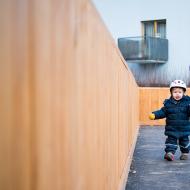 Lední hokej jsme letos bohužel nestihli, tak aspoň provětráme naše nové asfaltové hřiště