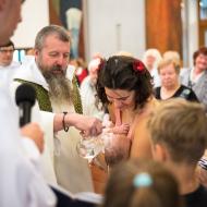 Ve společenském centru se právě křtilo