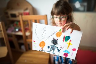 Verunka strávila s fixkami skoro celý den.