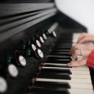 Harmonium harmonium, jak se na něj hraje