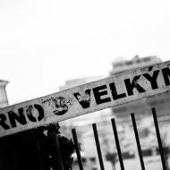 Znáte to: vyprovodíte kamarádku na nádraží a pak si jen tak vyšlápnete k Petrovu a trochu přitom fotíte. Jako za mlada.