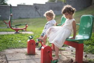 Na žebětínských hodech to zabalili nějak brzy, tak si děcka ještě šláply do pedálů