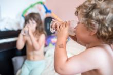 Až přijdete do domu, jezte a pijte, co vám předloží