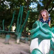 Nové pohádkové hřiště v Medlánkách je pohádkové tak moc, že se tam daří i drakům