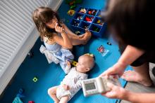 Babička objevila tetris, a děti si rázem nemají s kým hrát