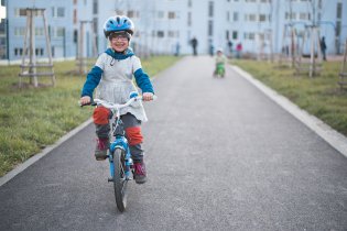 ...někteří se dokonce naučili jezdit na kole :-)