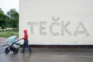 A tato vytečkovaná tečka vlastně taky