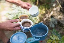 Barista Michal na chatičce v Komíně