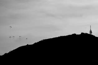 Kluzáci - nakonec jsme se hecli a šli se podívat až na vrchol, kde startovali