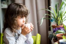 Zmoklým a zmrzlým dobrodruhům přijde šálek čaje k duhu