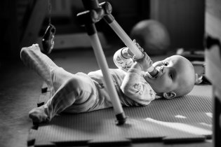 Viki a jeho kreativní využití hrazdičky