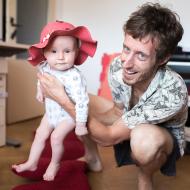 Tento elegán právě v rámci katecheze přichází popřát "pokoj tomuto domu"