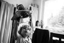 Zatímco čekáme, až nám přivezou novou myčku, ukazujeme si na součástkách z té staré, jak vypadá Mezinárodní vesmírná stanice