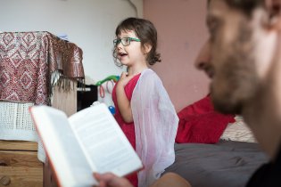 A pak si ji pře(d)říkáváme