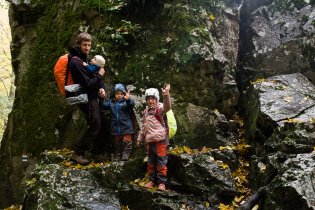Do kostela nemůžeme, ale jeskyně Kostelík se stále ještě nachází na seznamu výjimek