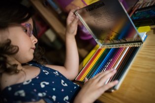 ...než vyzkoušíme úplně všechny odstíny šedi!