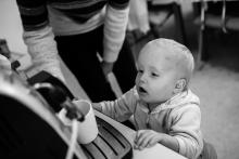 Budoucí kavárenský povaleč fascinován procesem vzniku espressa