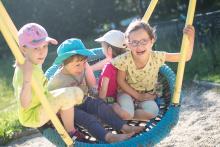 Zatěžkávací zkoušku tato houpačka zvládla