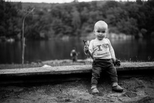 Čí je to špinavé dítě?