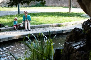 Oběd v restauraci U (umělých) Vodopádů