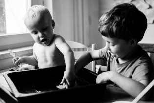 Nenaolejuje-li tě Julie, naolejuji tě já