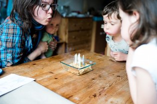 Kdopak slaví narozeniny