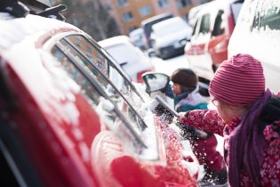 Ometáním atua by se snad mohli i živit, taková je to zábava
