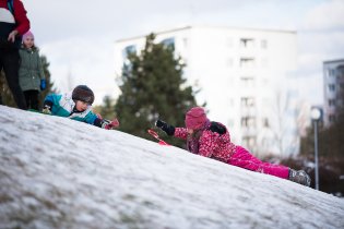 Vydrápat se na ledový kopec není nic pro solitéry