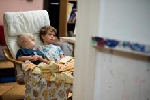 V nemoci ještě víc doceňujem videjka a pohádky