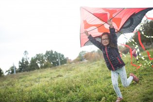 Farní drakiáda - bohužel nefoukalo