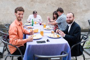 Svíčkovou jsme si dali u sester