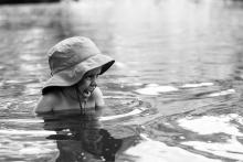 I na smočení v řece došlo