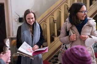 Těšíme se nad vánočními dárky