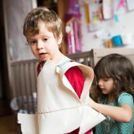 Král Šalomoun bude mít svůj plášť vyřešen vstkutku šalamounsky