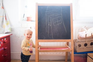 Hele, co jsem nakrelil (ne  domeček, ale tu křivku vlevo dole přece!)