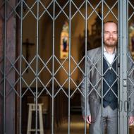 Zamřížovaný Dali