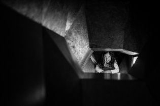 Hrajeme si na jeskyňáře v expozici o jeskyních a jejich lidech