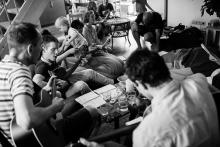 Ke zpěvu, poslechu i k narozeninám mi zahrála Dárková kapela