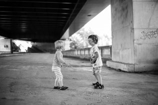 Zastávka na dvojitém mostě cestou z Litoměřic (D1, km 76)