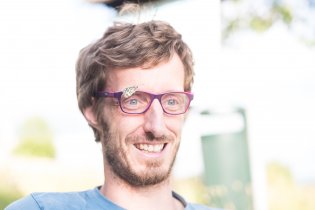 Na Verunčiných brýlích byl ochoten se družit s kterýmkoli členem naší rodiny