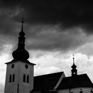 Sv. Zdislava opět nezklamala a středověké slavnosti v Křižanově měly až na úvodní pětiminutovou průtrž mračen parádní počasí