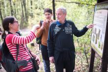 Marcel v sobě vysokoškolského pedagoga nezapře - jen co se najde příležitost, hned se pustí do zkoušení