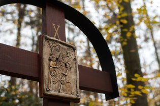 Tuto křížovou cestu vytvářely děti (Dolany u Olomouce)