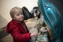 Za oltářem s Pietou