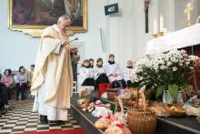 Marcel se rozplývá nad velikonočními pokrmy