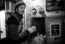 Kam na Vranově na kávu? Do samoobslužného baru!