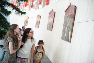 Křížová cesta v kostele sv. Ducha ve Starém Městě nás fascinovala