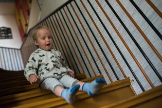 Milý Viky, na těchto schodech si své zadečky natřásali už vaši rodiče